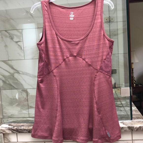 Merrell Sleeveless Tunic - Picture 1 of 4